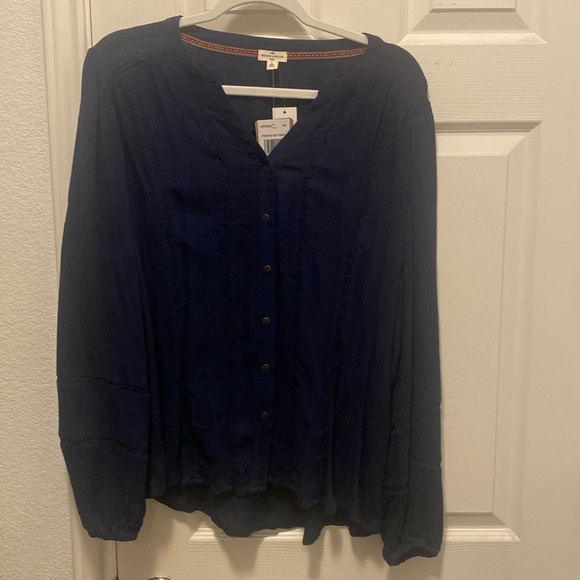 Mason & Belle Bethany Button Detail Top - Picture 3 of 4